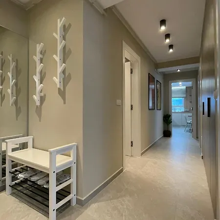 Apartment The 70th *